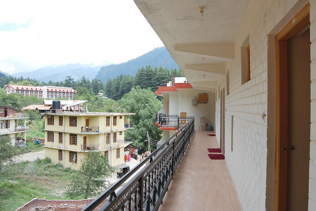 The Himalayan Regency Hotel Manali  Room photo