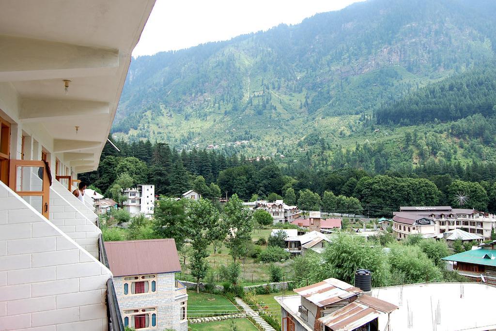 The Himalayan Regency Hotel Manali  Exterior photo