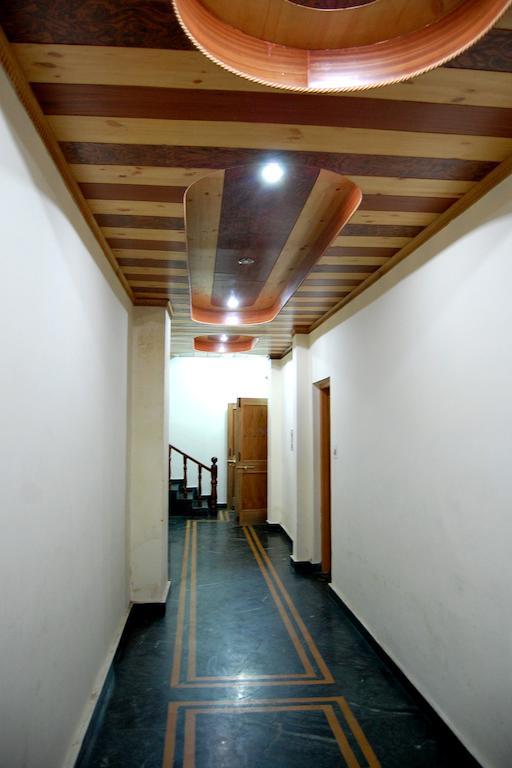 The Himalayan Regency Hotel Manali  Exterior photo